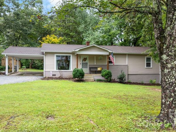 403 Shasta Lane SW, Lenoir, NC 28645