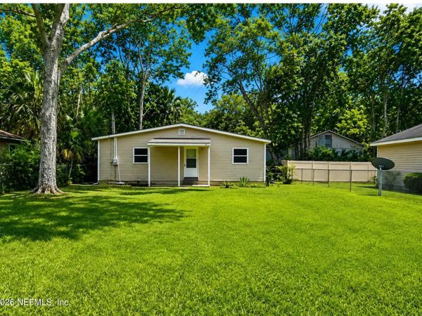 2112 TUSKEGEE Road, Jacksonville, FL 32209