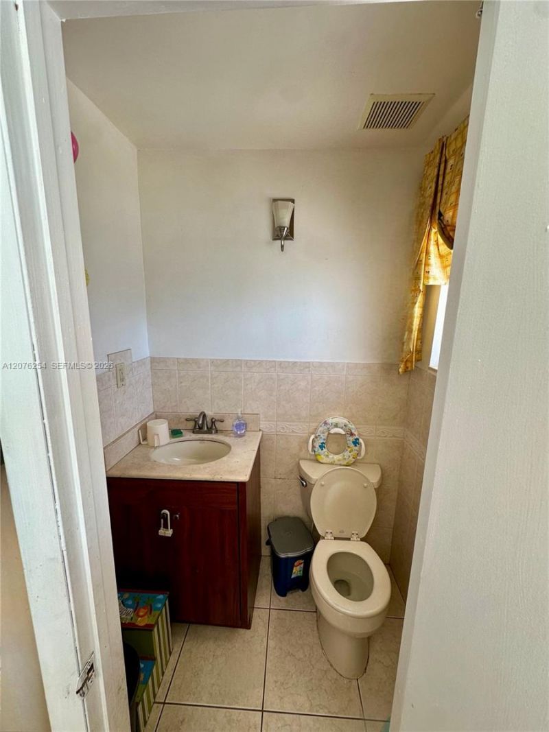 10330 Puerto Rico Dr , Cutler Bay, FL 33189 Photo