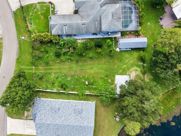15916 WILLOWDALE ROAD , TAMPA, FL 33625