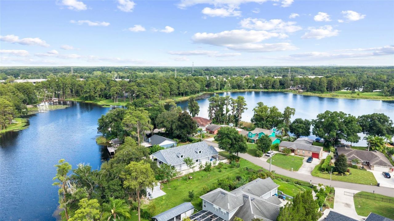 15916 Willowdale Road , Tampa, FL 33625 Photo