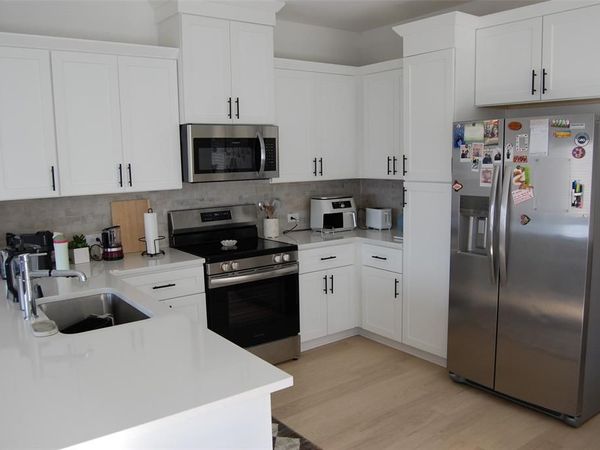5242 Legacy Street, Haltom City, TX 76117