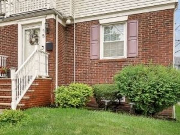 75 Fuller Pl, Irvington, NJ 07111