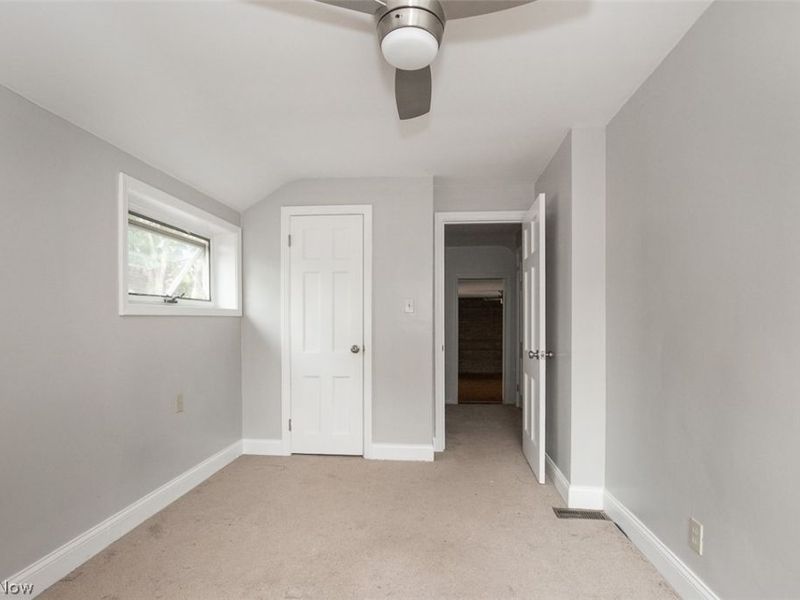 4855 Edsal Drive, Lyndhurst, OH 44124 Photo 22