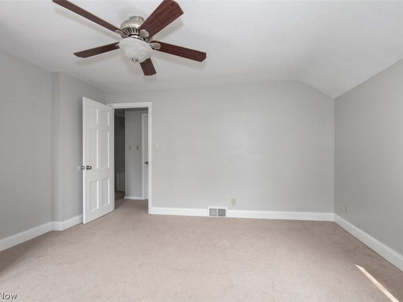 4855 Edsal Drive, Lyndhurst, OH 44124 Photo 28