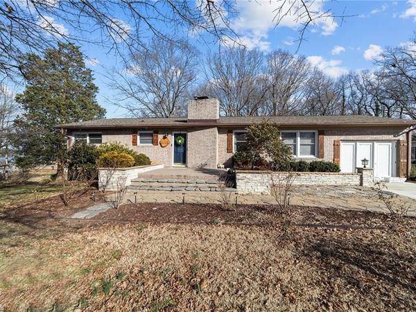 3606 Innwood Street , High Point, NC 27265