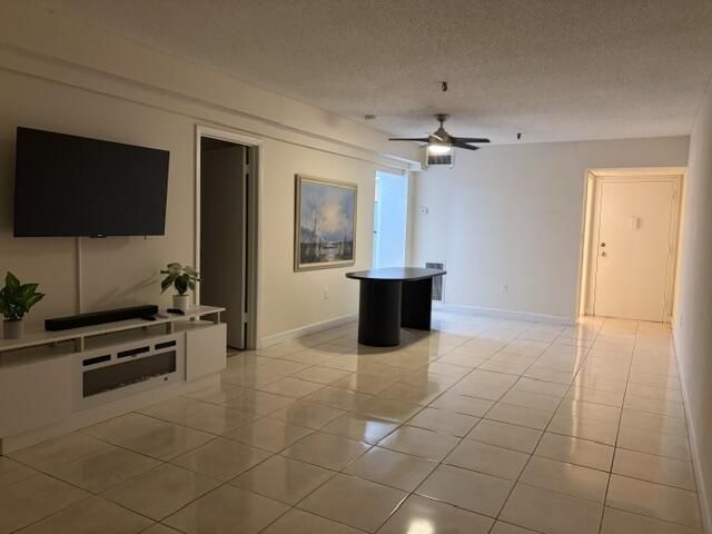 250 NE 181st Drive, Unit 406, Sunny Isles Beach, FL 33160 Photo