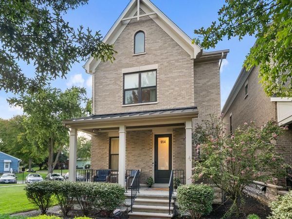 954 W 1st Avenue, Grandview Heights, OH 43212