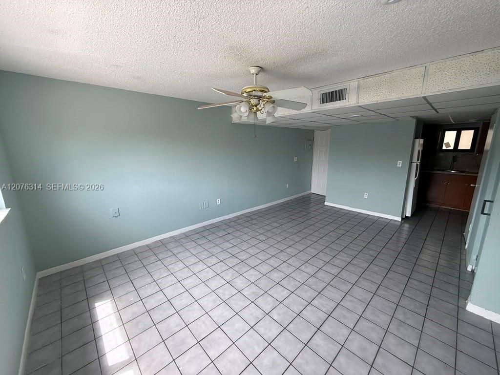 5 Olive Dr, Unit 13, Hialeah, FL 33010 Photo
