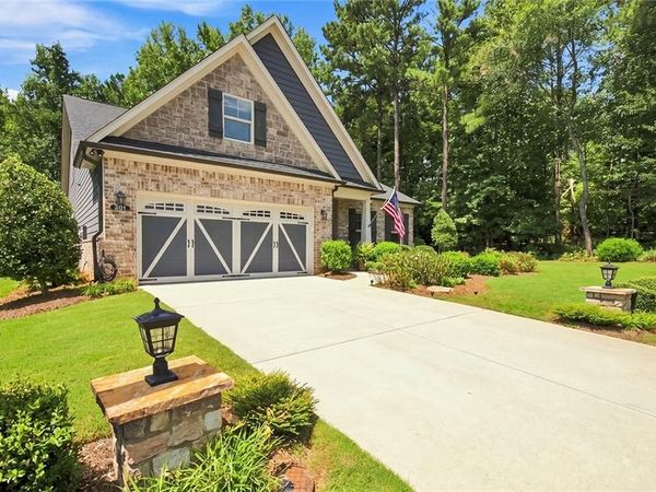 301 Ellington Drive, Canton, GA 30115