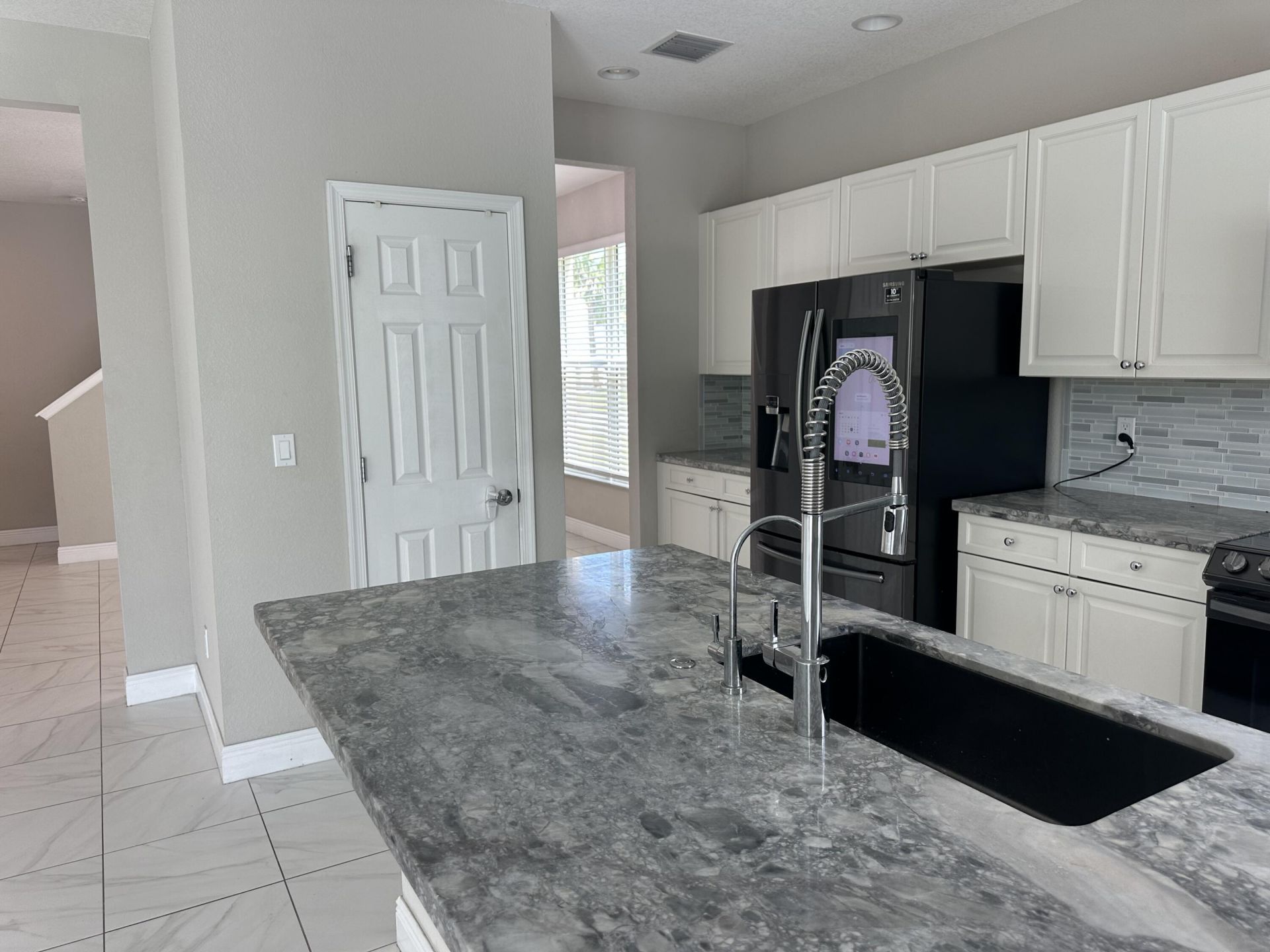 2010 NW Cataluna Circle, Port Saint Lucie, FL 34986 Photo