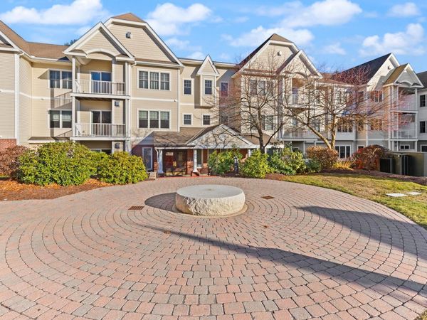 160 Daniel Webster Highway, Unit 315, Nashua, NH 03060