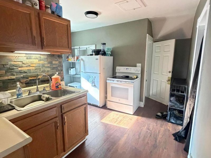 918 Main Street, Coshocton, OH 43812 Photo 7