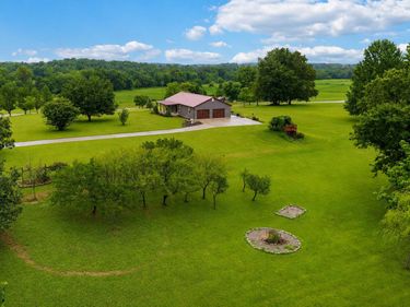 1716 Liberty Road, Eubank, KY 42567