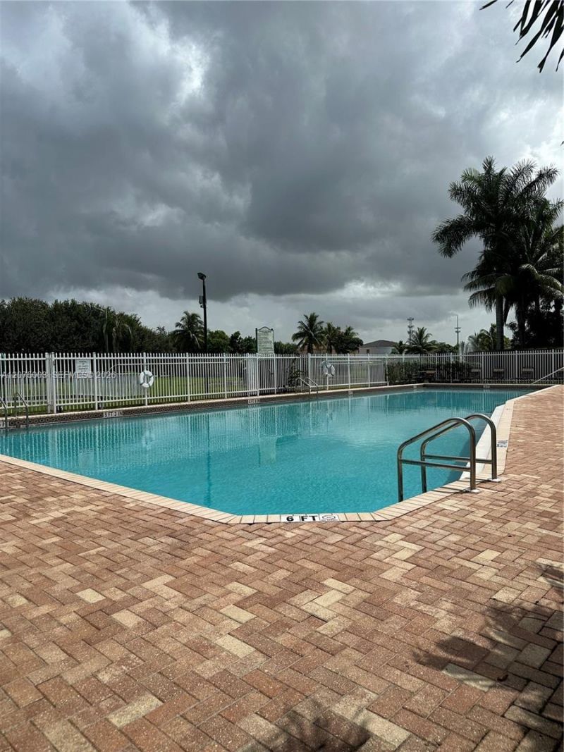 2403 SW 106th Ave, Miramar, FL 33025 Photo