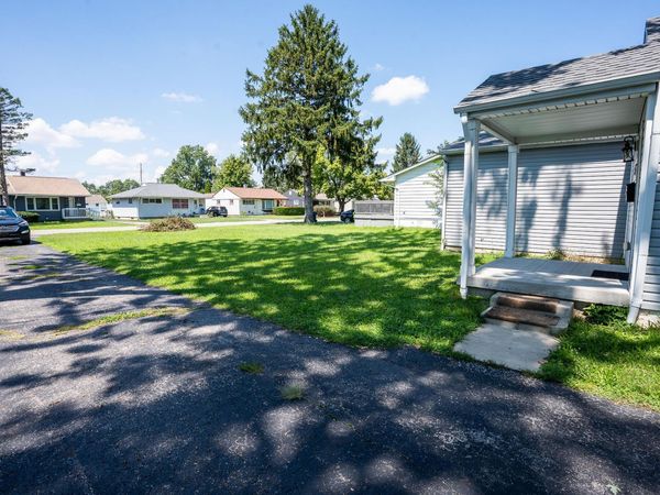 746 Pierce Avenue, Whitehall, OH 43213