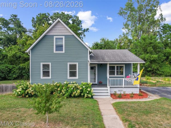 505 E Columbia, Belleville, Mi 48111