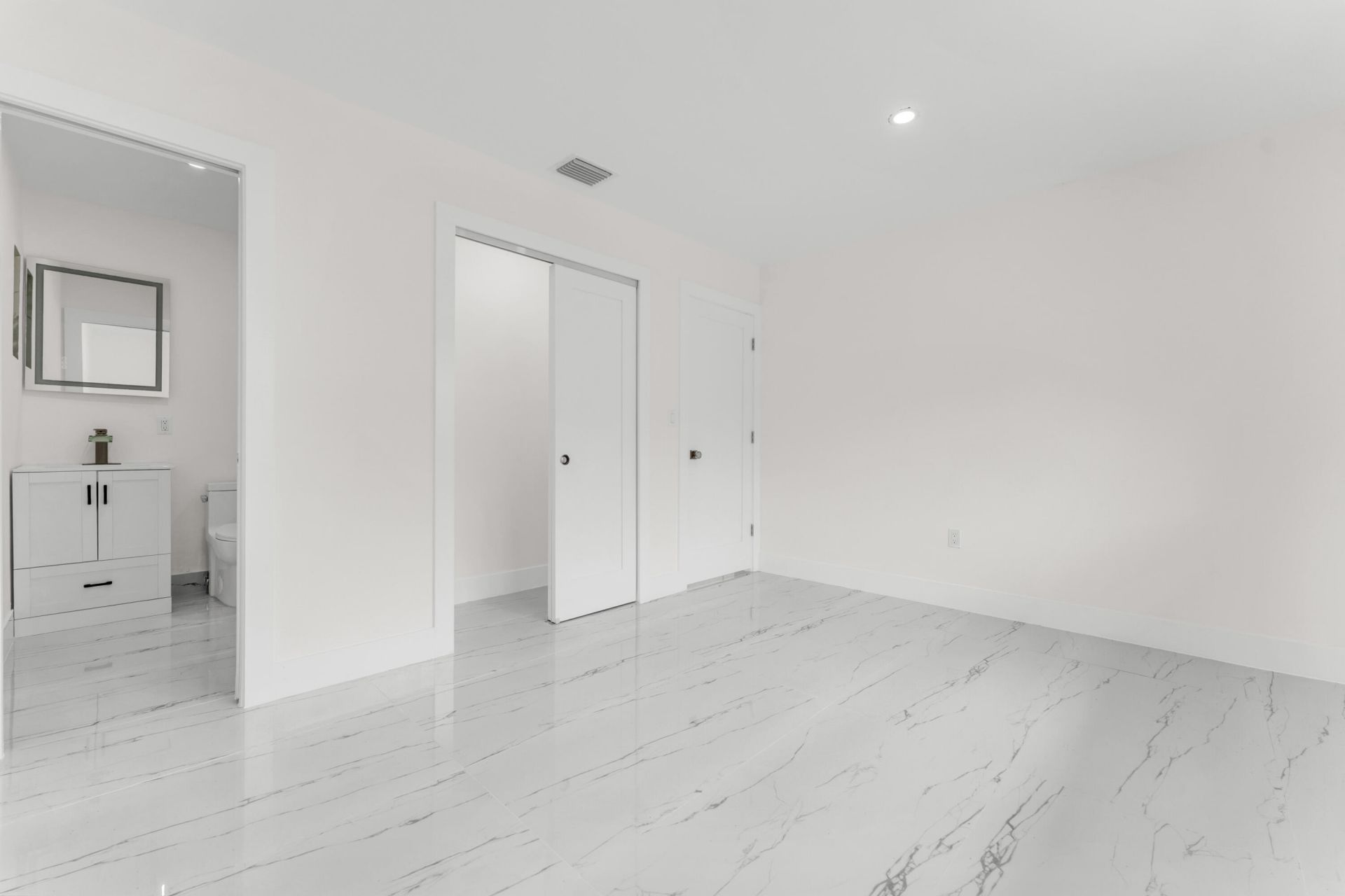 1252 NW 172nd Terrace, Miami Gardens, FL 33169 Photo