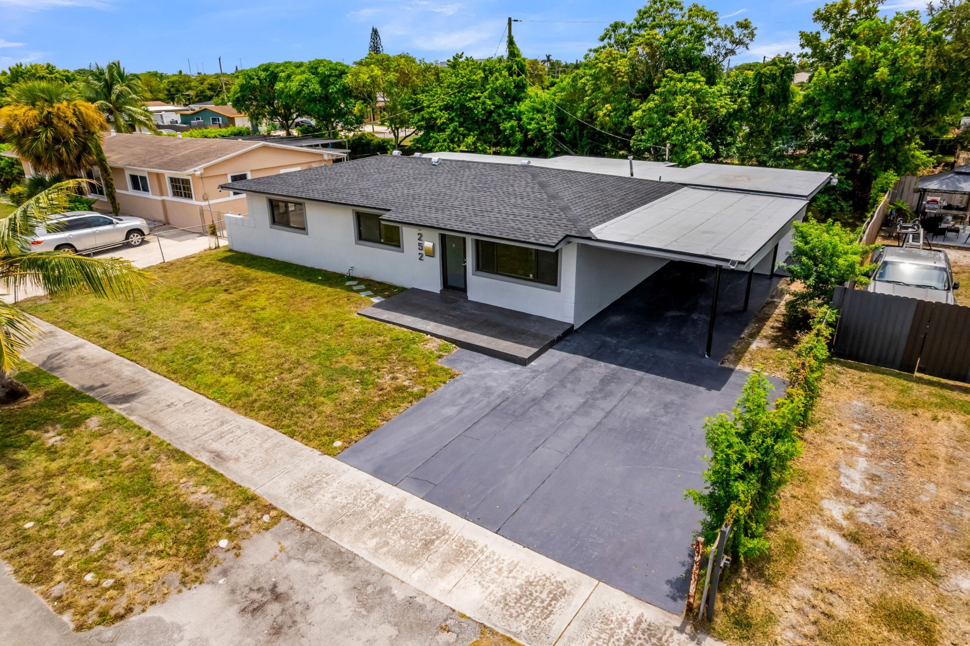 1252 NW 172nd Terrace, Miami Gardens, FL 33169 Photo