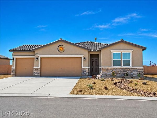 3575 E Wallowa Drive , Pahrump, NV 89061