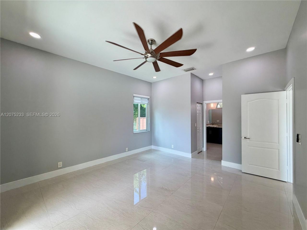 5600 SW 199th Ave , Pembroke Pines, FL 33332 Photo