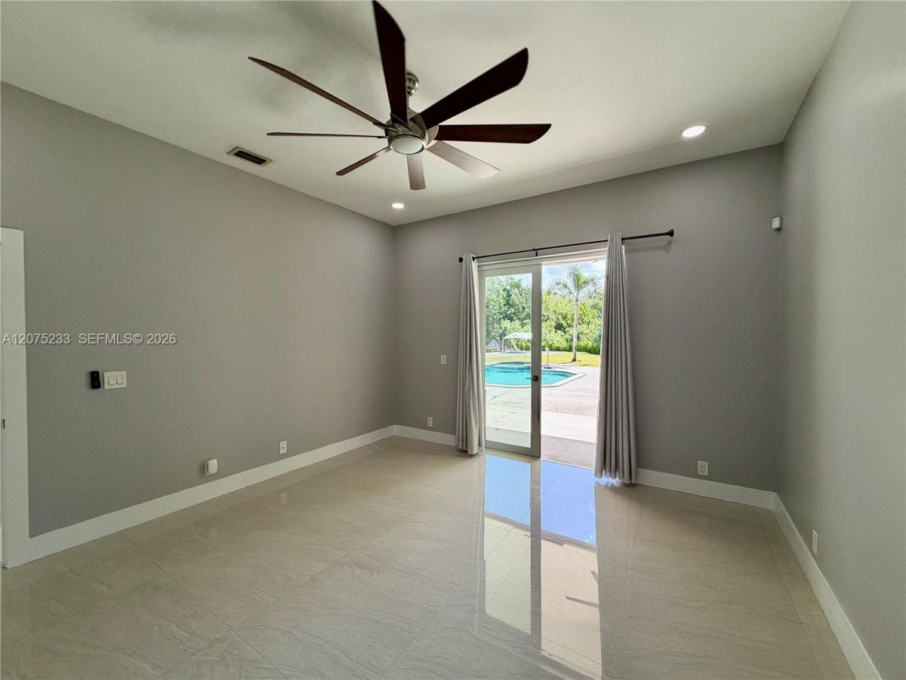 5600 SW 199th Ave , Pembroke Pines, FL 33332 Photo