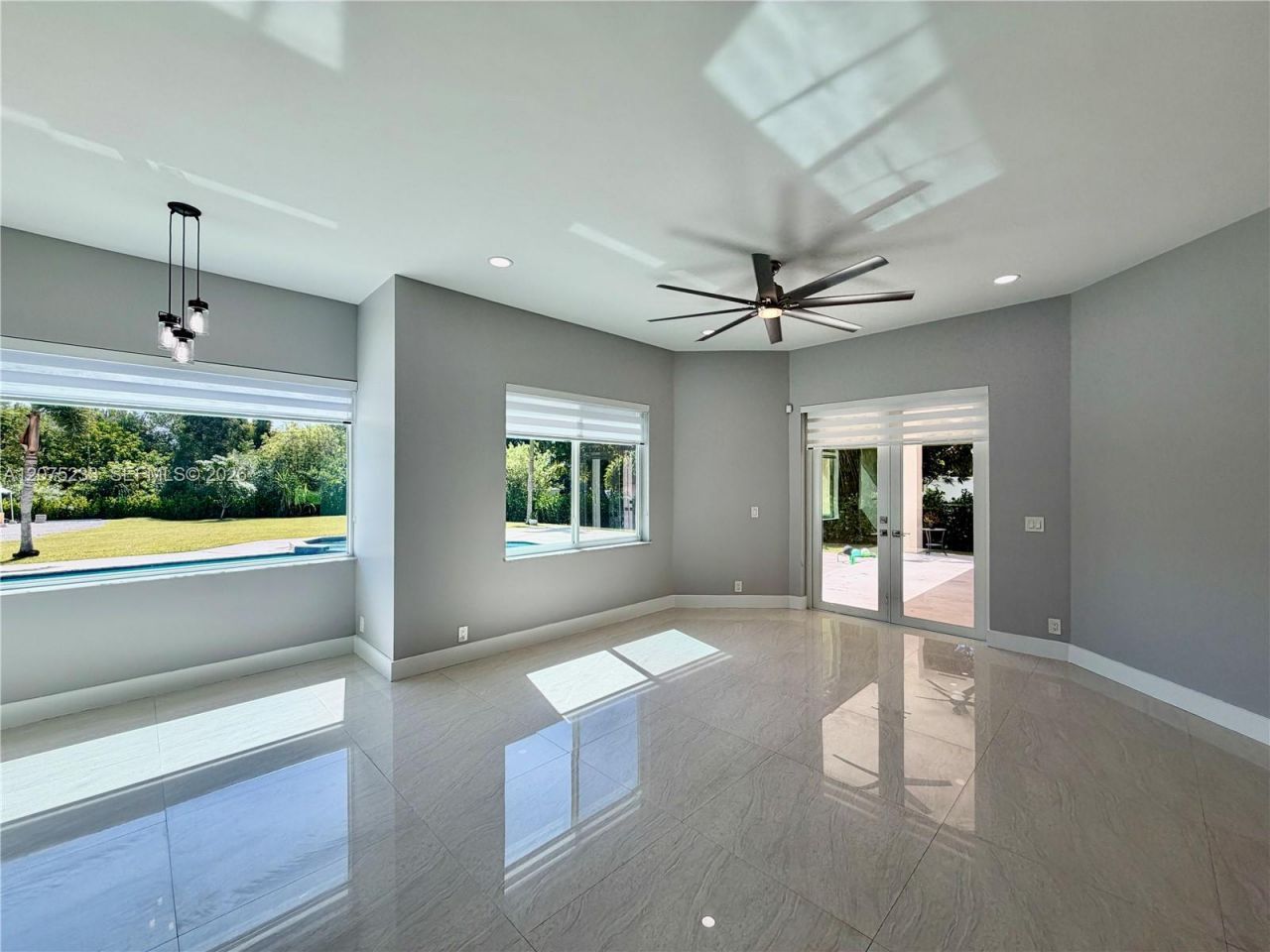 5600 SW 199th Ave , Pembroke Pines, FL 33332 Photo