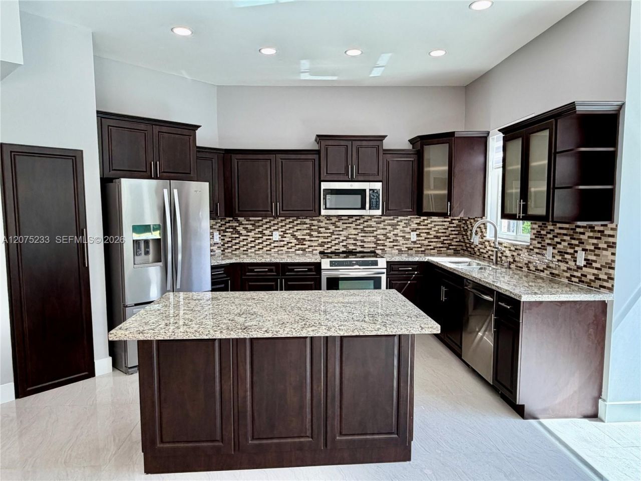 5600 SW 199th Ave , Pembroke Pines, FL 33332 Photo