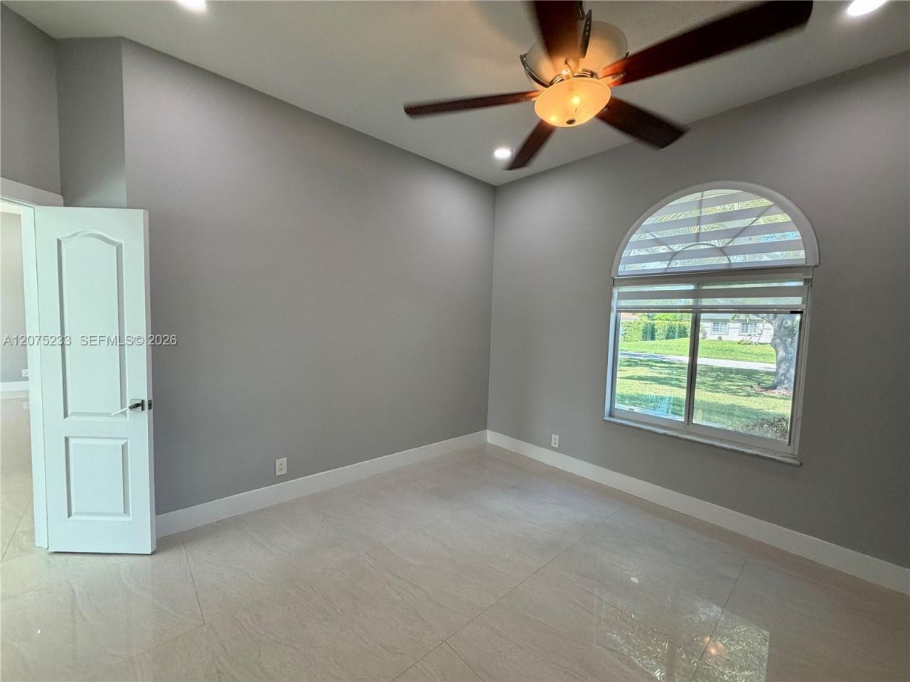 5600 SW 199th Ave , Pembroke Pines, FL 33332 Photo
