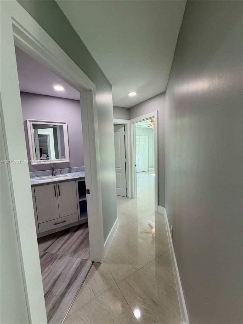 5600 SW 199th Ave , Pembroke Pines, FL 33332 Photo