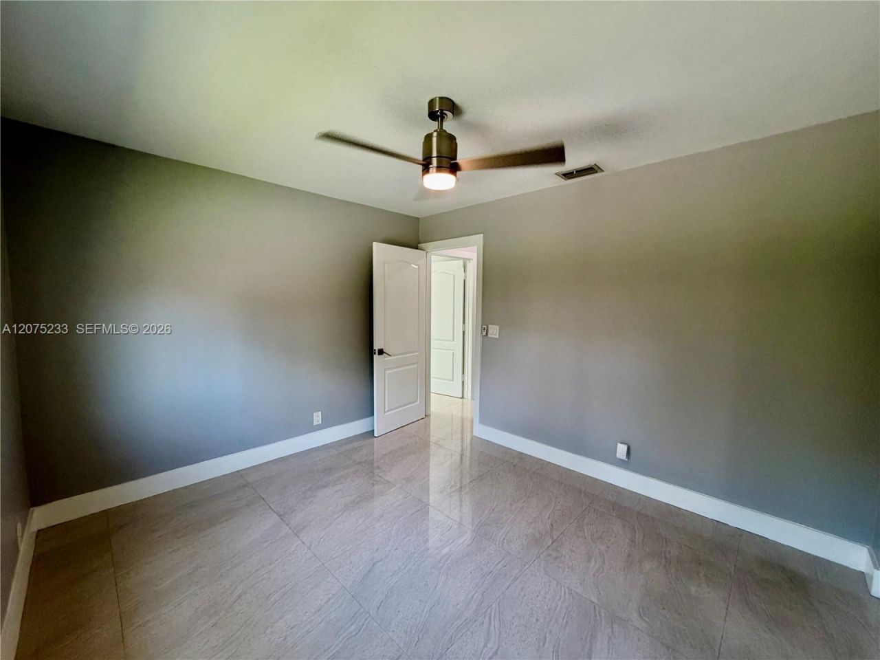 5600 SW 199th Ave , Pembroke Pines, FL 33332 Photo