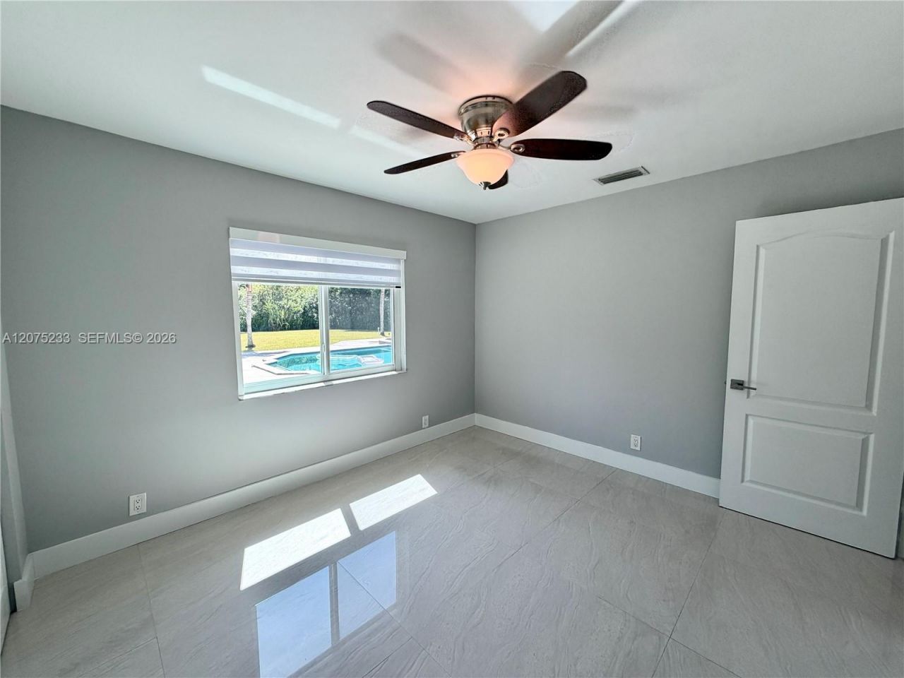 5600 SW 199th Ave , Pembroke Pines, FL 33332 Photo