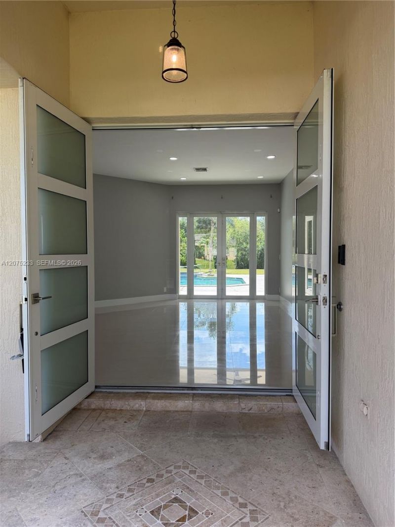 5600 SW 199th Ave , Pembroke Pines, FL 33332 Photo