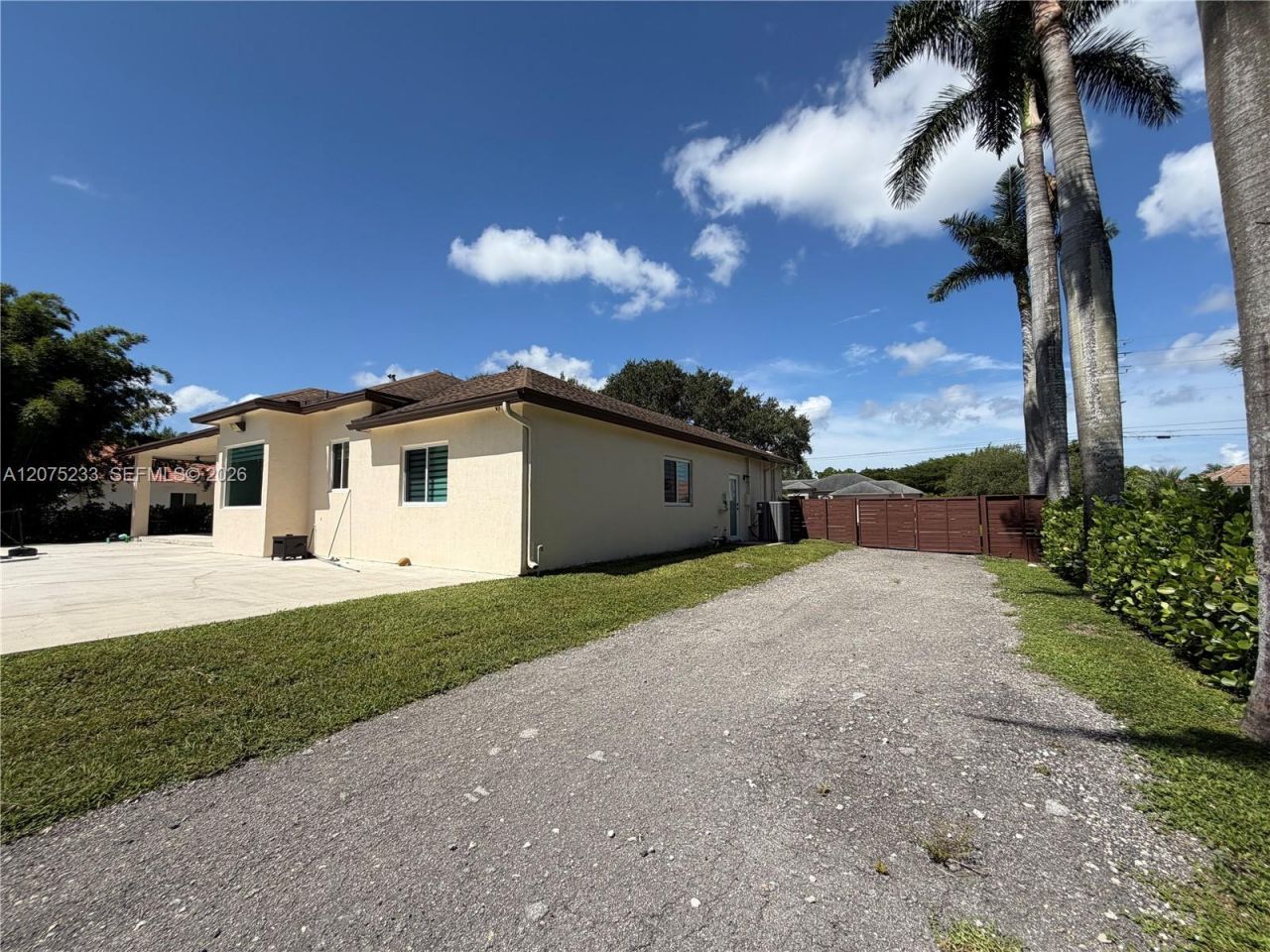 5600 SW 199th Ave , Pembroke Pines, FL 33332 Photo