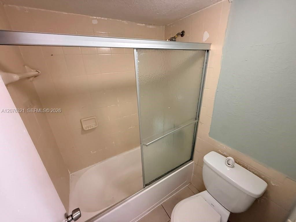 6950 W 6th Ave, Unit 225, Hialeah, FL 33014 Photo