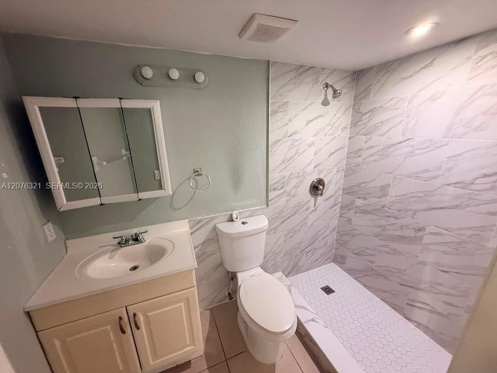 6950 W 6th Ave, Unit 225, Hialeah, FL 33014 Photo