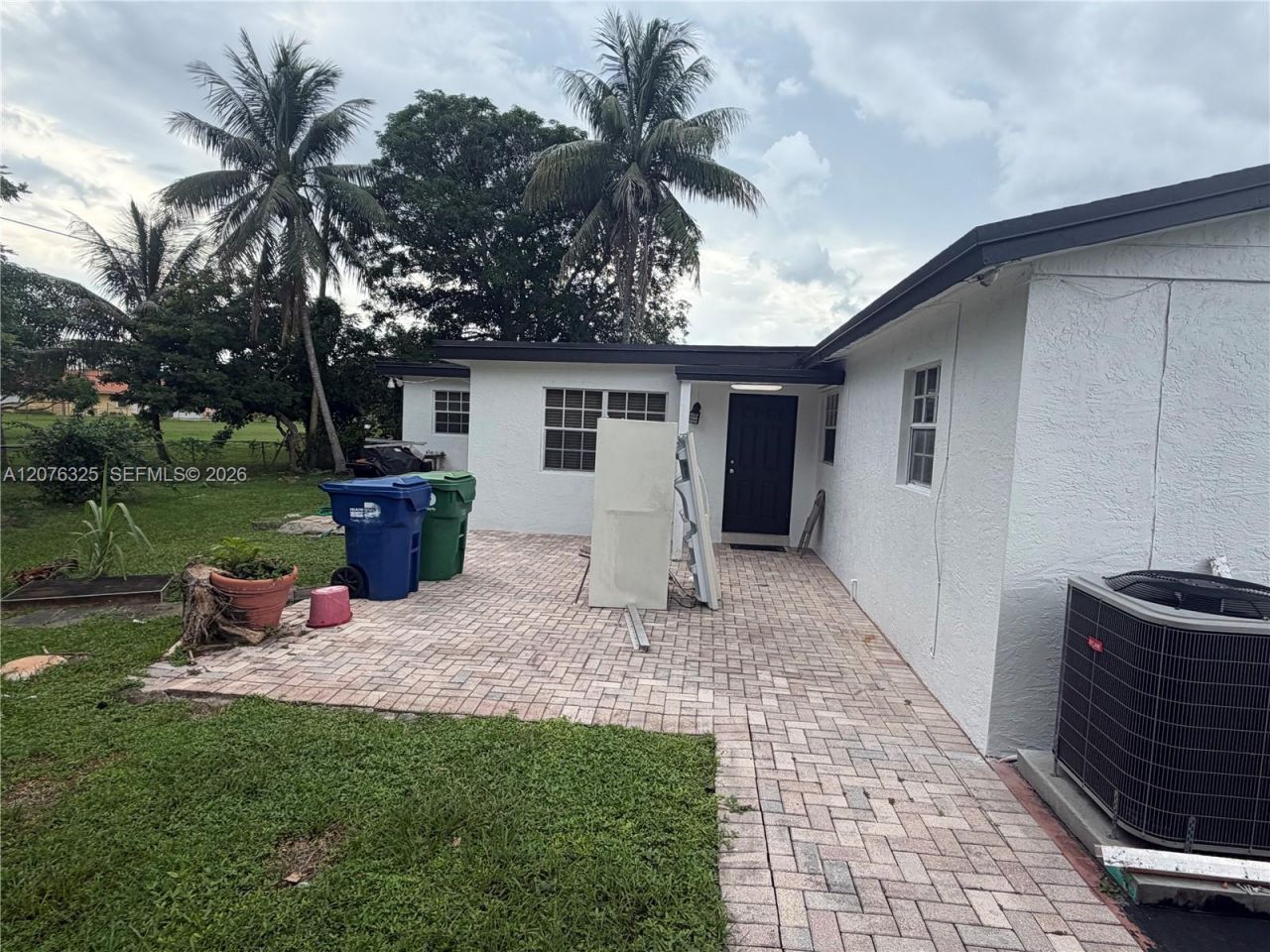 2240 NW 177th Ter, Miami Gardens, FL 33056 Photo