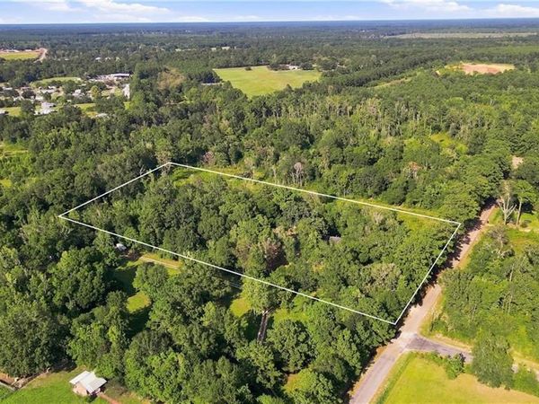 CHATEAU FARM Road , Loranger, LA 70446