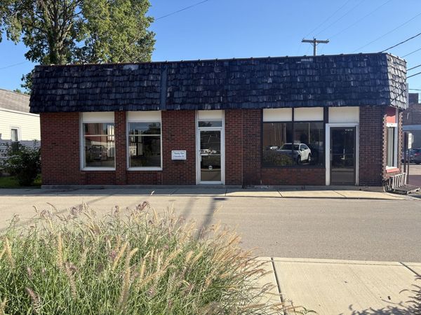 22 E Columbus Street , Princeton, IL 61356