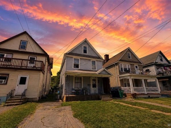 236 Barton Street , Buffalo, NY 14213