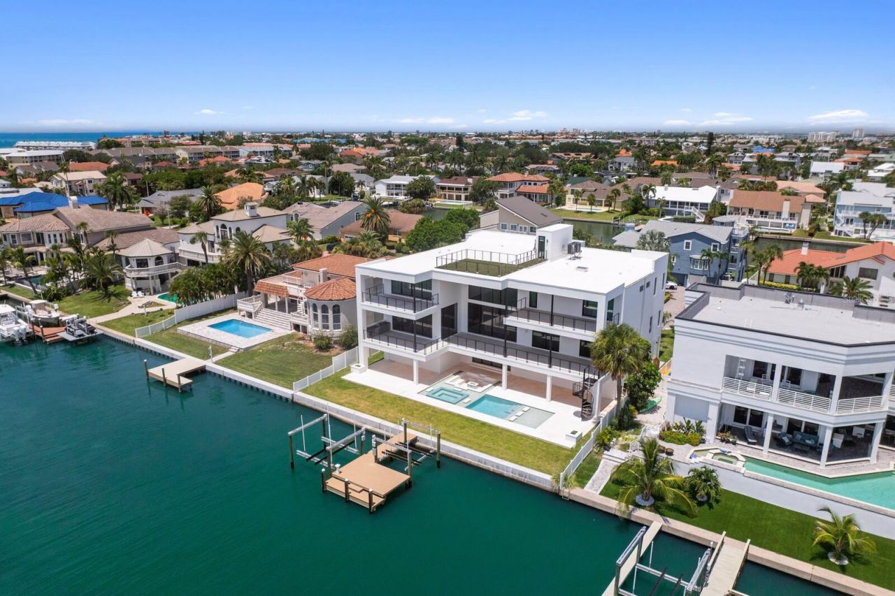 114 Sands Point Drive, Tierra Verde, FL 33715 Photo