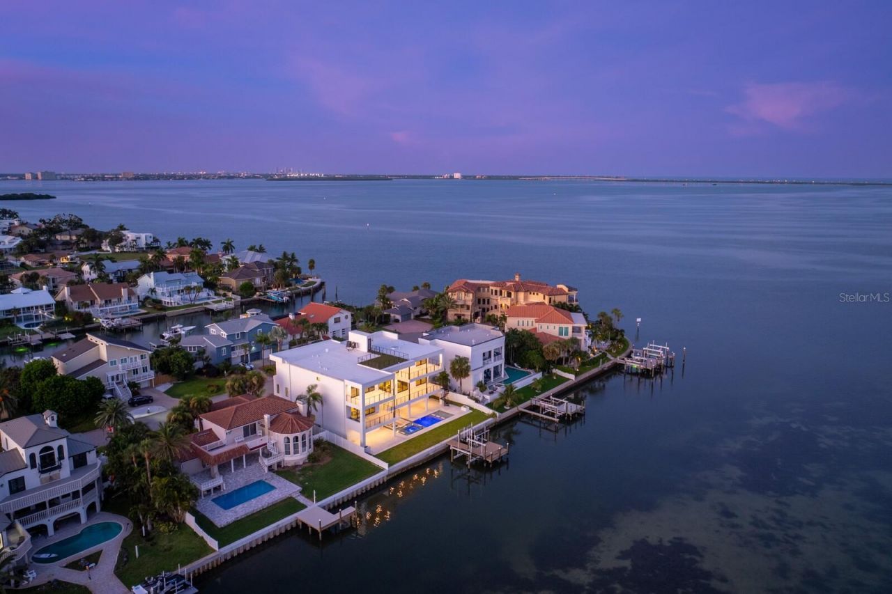 114 Sands Point Drive, Tierra Verde, FL 33715 Photo