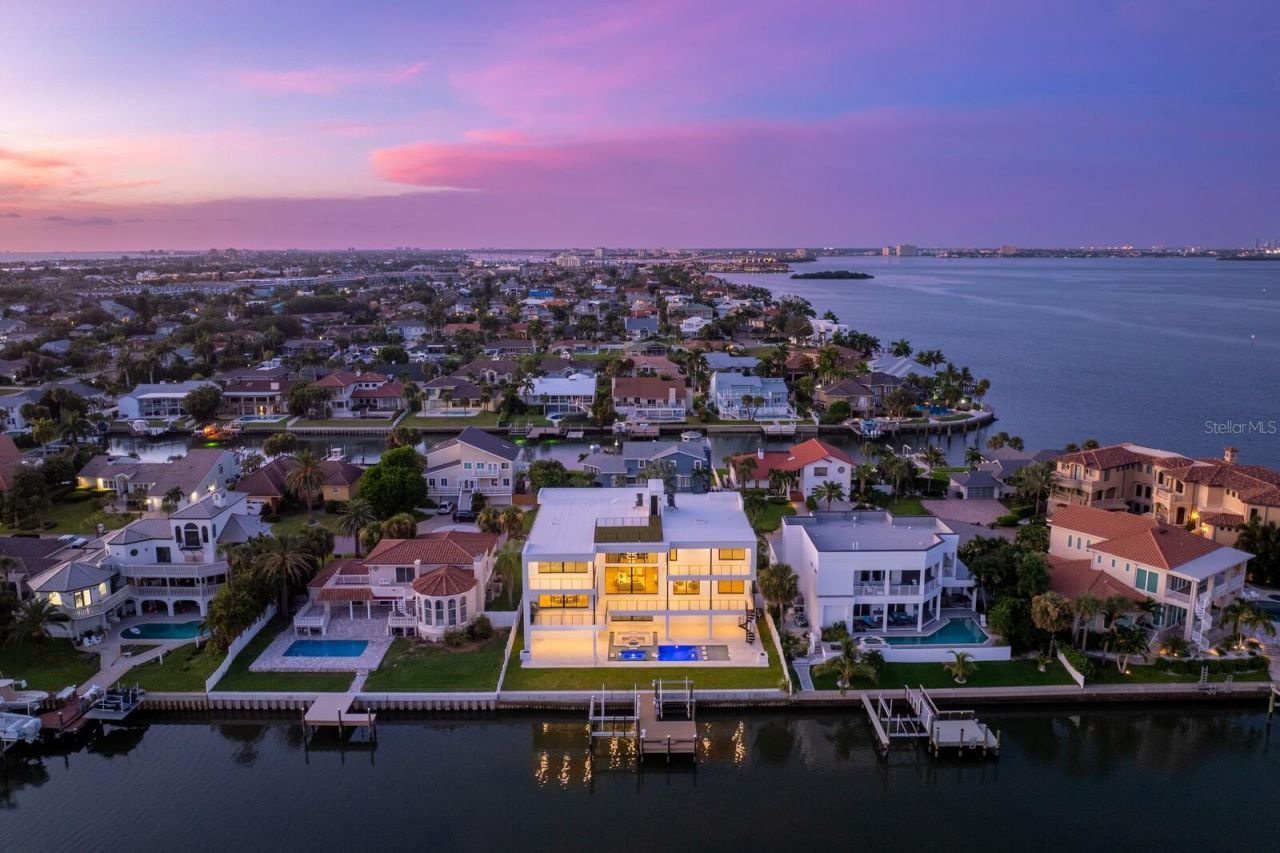 114 Sands Point Drive, Tierra Verde, FL 33715 Photo