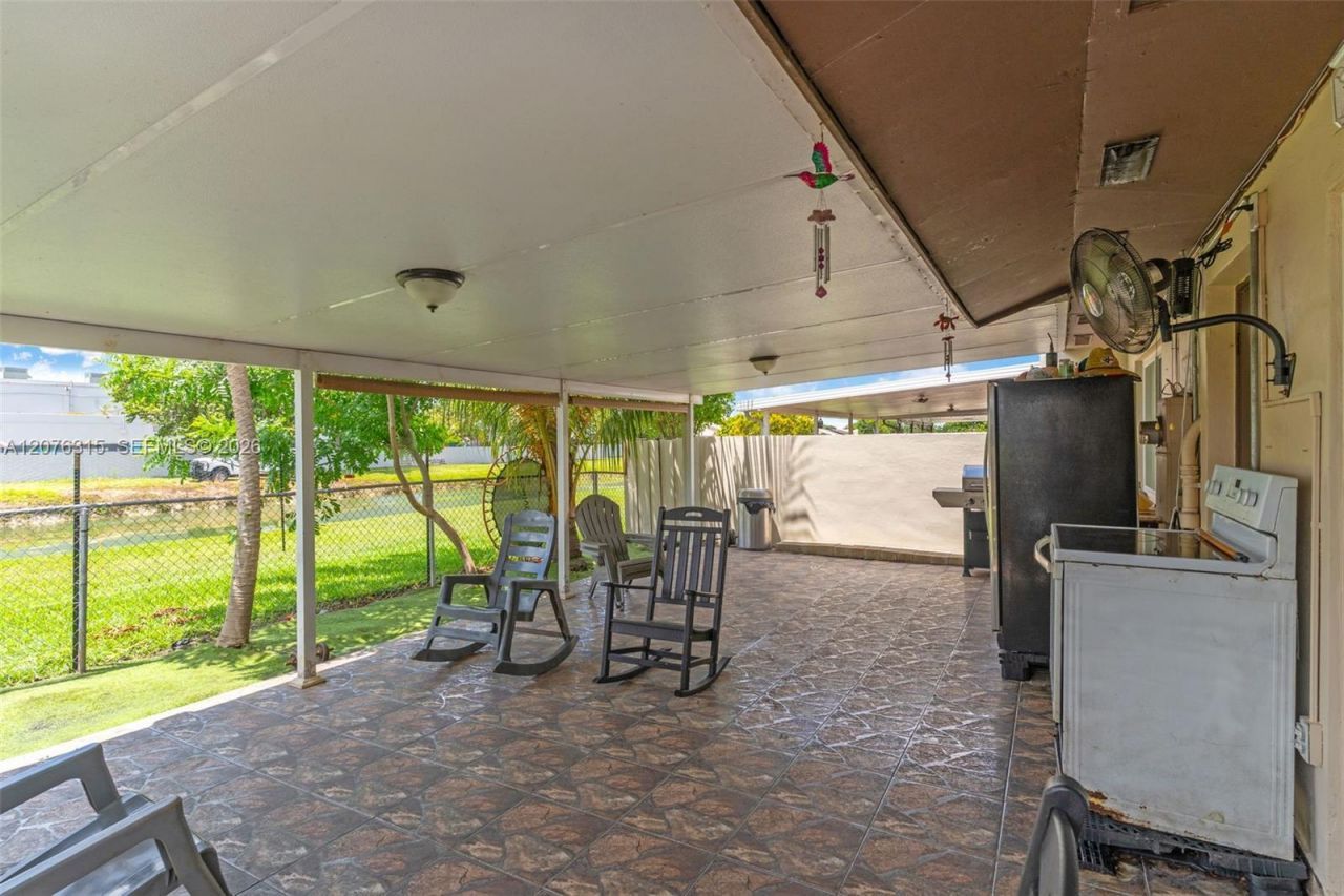 12202 SW 111th Ln, Miami, FL 33186 Photo