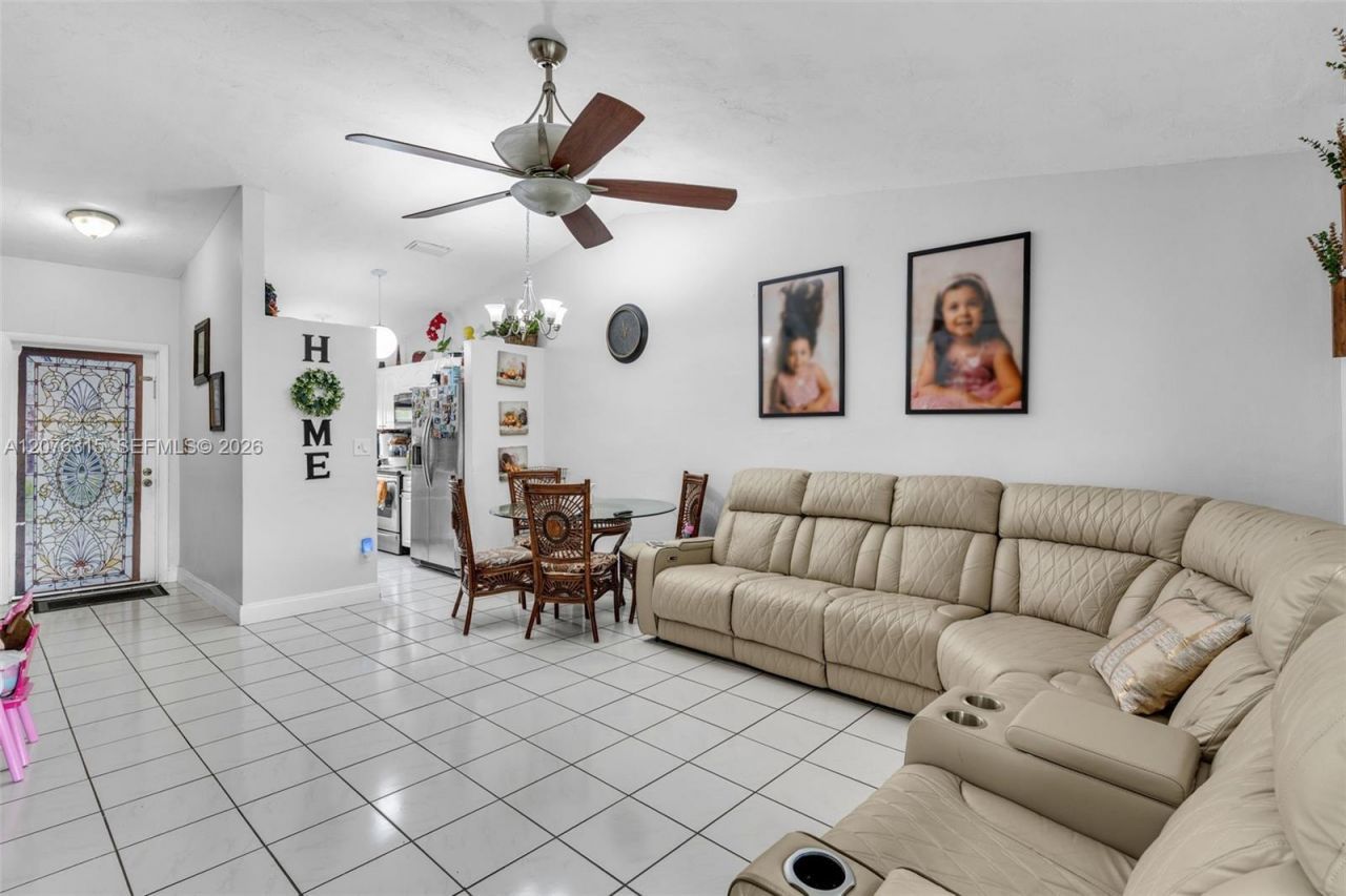 12202 SW 111th Ln, Miami, FL 33186 Photo