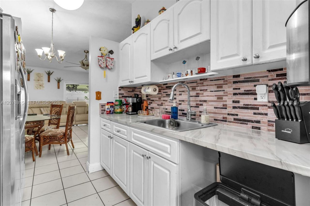 12202 SW 111th Ln, Miami, FL 33186 Photo