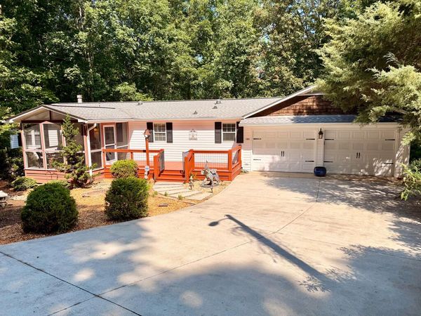 206 Bass Ridge Drive, Blairsville, GA 30512