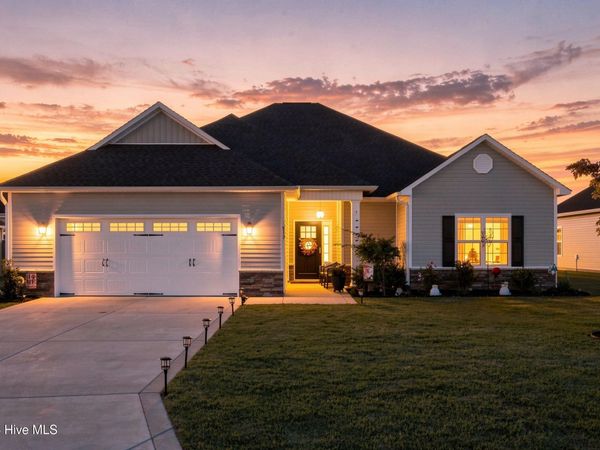 812 Gemini Court, Jacksonville, NC 28546