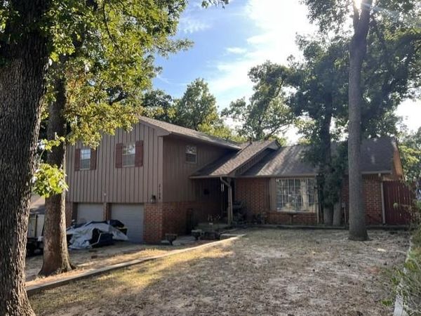 3109 N Timber Avenue, Bethany, OK 73008