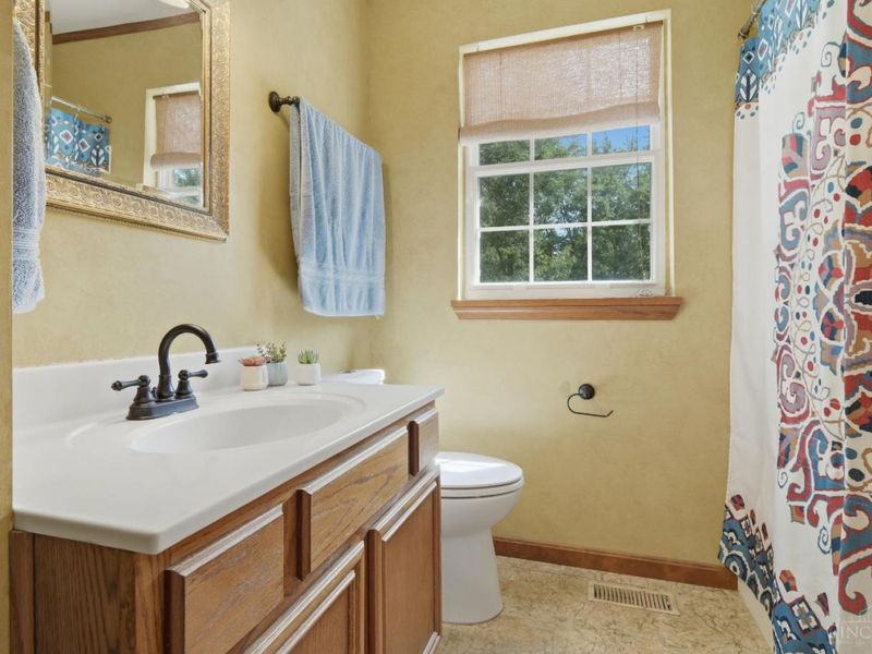 5883 Hamilton Mason Road, West Chester, OH 45011 Photo 26